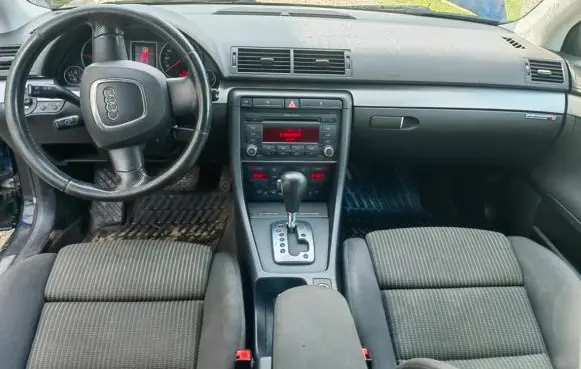 Audi A4 S4 B7 8E 8H Climate control unit 8E0820043BM
