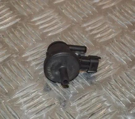Hyundai i20 (PB PBT) Turbo solenoid valve