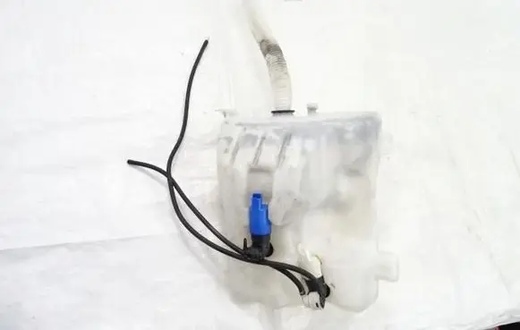 Citroen DS4 Windshield washer fluid reservoir/tank 9801610680