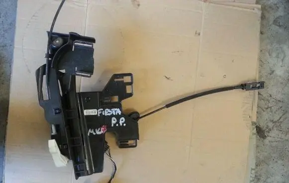 Ford Fiesta Front door lock