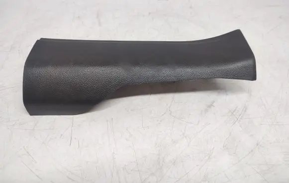 Chevrolet Cruze Rear sill trim cover 96983781