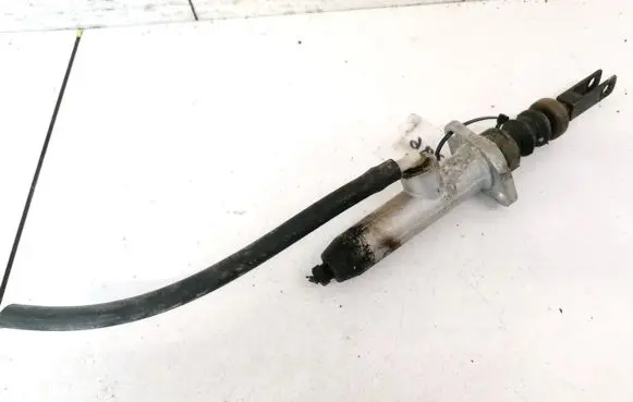 Clutch master cylinder