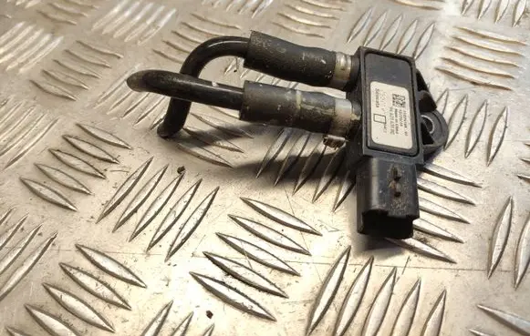 Exhaust gas pressure sensor