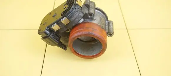 Mercedes-Benz C W204 Throttle body valve A2711410025 271950