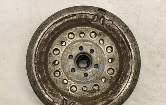 Volkswagen PASSAT B8 Flywheel 