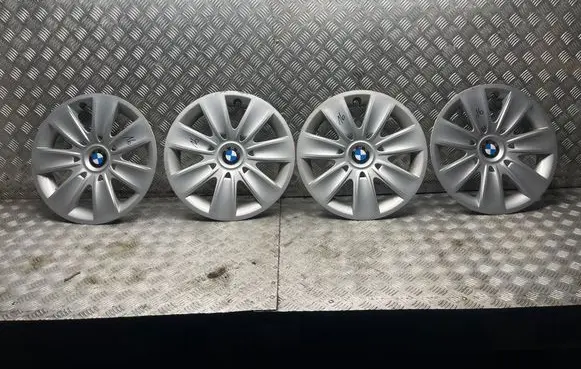BMW 3 E90 E91 R16 wheel hub/cap/trim 6777786 62411810