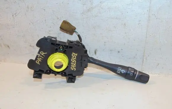 Nissan Patrol Y61 Wiper control stalk 25567VB000