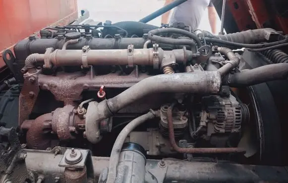 Renault Clio II Engine dci6