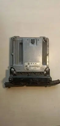 Volkswagen PASSAT B6 Engine control unit/module 03L907309 0281015029