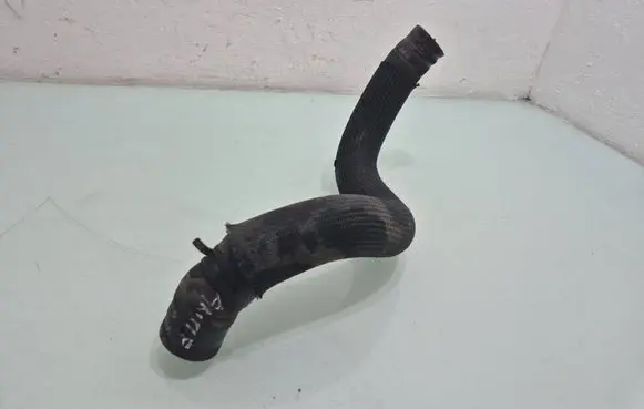 Nissan Qashqai+2 Engine coolant pipe/hose 