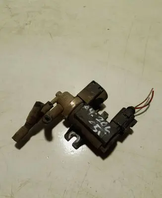 Audi A4 S4 B7 8E 8H Turbo solenoid valve 8E0906627