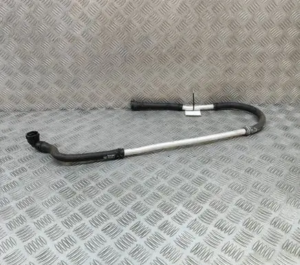 Cupra Formentor Engine coolant pipe/hose 5Q0819885C