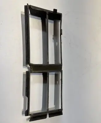 BMW 5 E39 Front bumper lower grill 511182356739