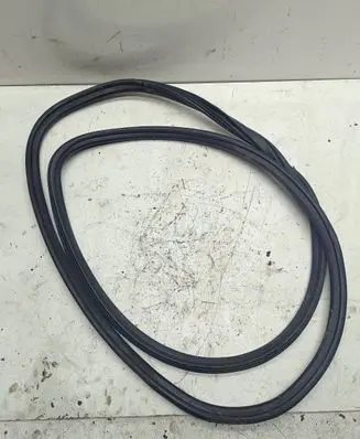 Audi Q5 SQ5 Front door rubber seal 