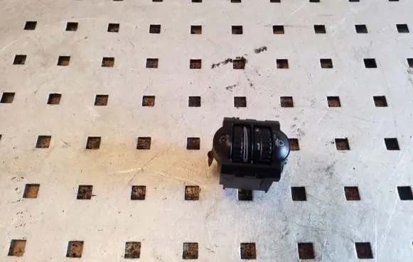 Volkswagen Scirocco Headlight level height control switch 1K8941333