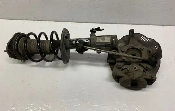 Toyota Corolla E160 E170 Stub axle 