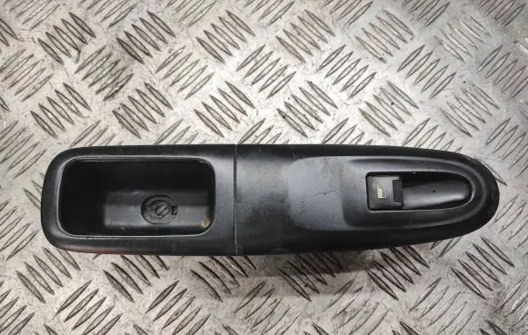 Peugeot 406 Electric window control switch 26267