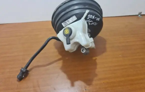 BMW X5 E53 Brake booster 6757706 3433 LSC145THE
