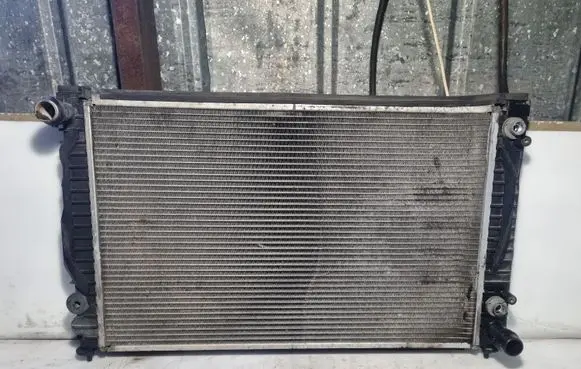 Audi A6 S6 C5 4B Coolant radiator