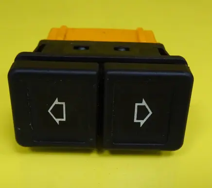 Citroen Xsara Picasso Electric window control switch