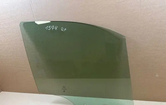 Ford Transit - Tourneo Connect Front door window glass four-door 