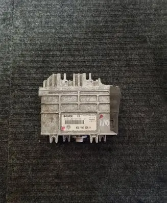 Volkswagen Polo III 6N 6N2 6NF Engine control unit/module 0261203897 26SA3655 032906026H