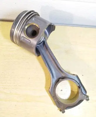 Mercedes-Benz Sprinter W906 Piston with connecting rod A6460300817 A6460300220