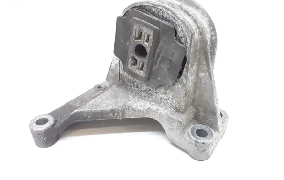 Volvo S80 Engine mount bracket 30680770