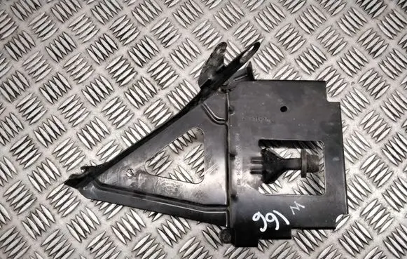 Mercedes-Benz ML W166 Other engine bay part A1665452840