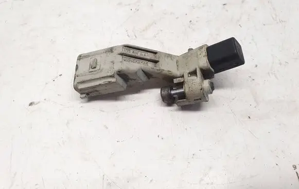 Volkswagen PASSAT CC Crankshaft position sensor 03C906433A
