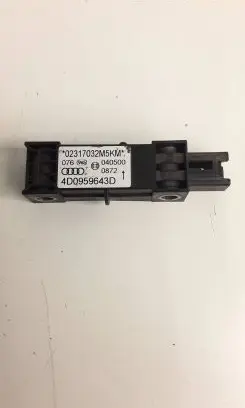 Audi A8 S8 D2 4D Airbag deployment crash/impact sensor 4d0959643d