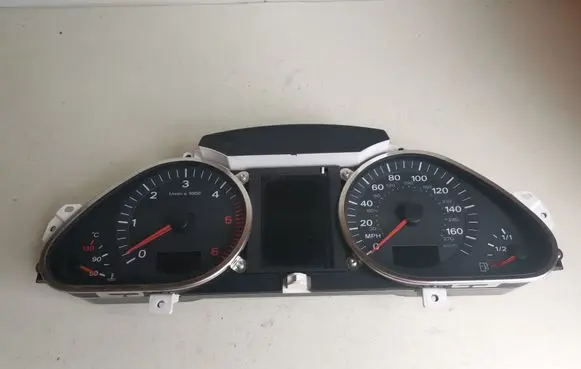 Audi A6 S6 C6 4F Speedometer (instrument cluster) 4F0920950L 4F0910900A