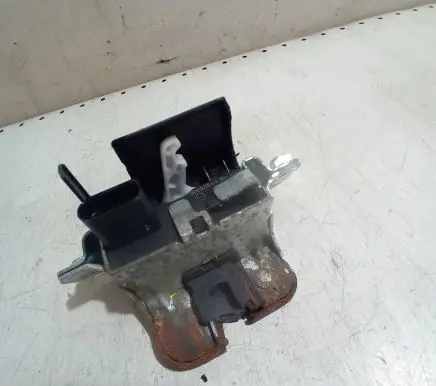 Volkswagen Touareg II Tailgate/trunk/boot lock/catch/latch 7P0827505G