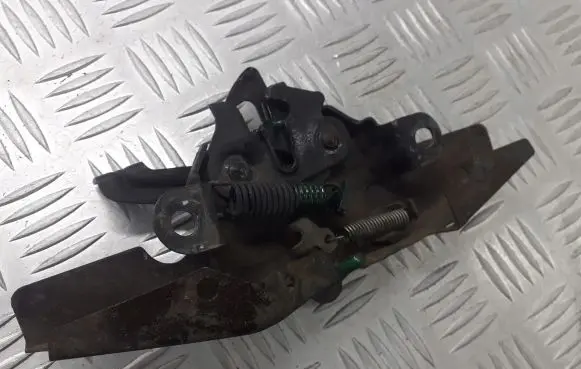 Toyota Corolla Verso E121 Engine bonnet/hood lock/latch loop/hook 