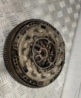 Volkswagen Golf V Clutch set kit 1423E44