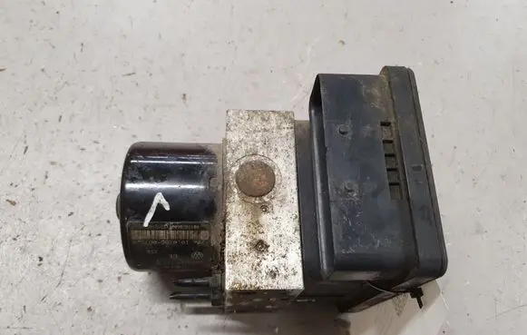 Volkswagen Polo IV 9N3 ABS Pump 600907379 00003051D0