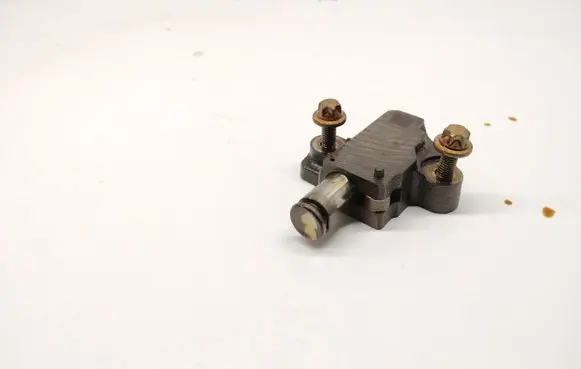 Mercedes-Benz A W177 Timing belt/chain tensioner A2820522800