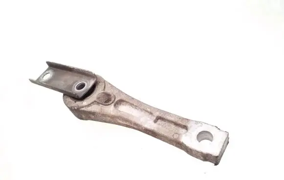 Volkswagen Tiguan Engine mount bracket 5N0199855E