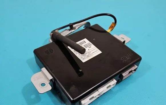 Hyundai ix35 Central body control module 95400-2Y002 IMPRK1422514