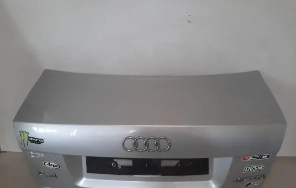 Audi A4 S4 B6 8E 8H Tailgate/trunk/boot lid
