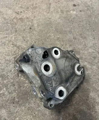Citroen C5 Engine mounting bracket 9682417480 968241748