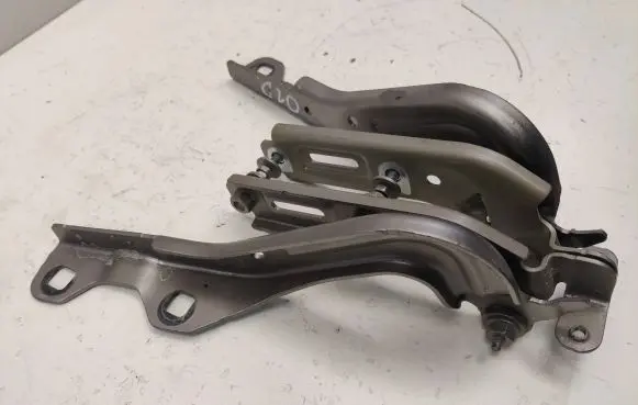 Chrysler Pacifica Engine bonnet/hood hinges 68224680AC 68224681AC 680AC