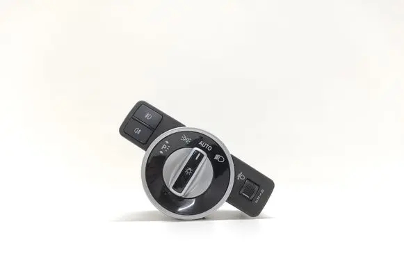 Mercedes-Benz E W212 Light switch A2129050951 10091535
