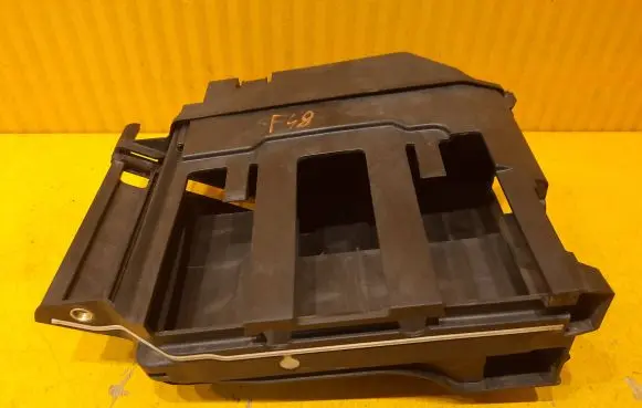 BMW X1 F48 F49 Other engine bay part 8581751