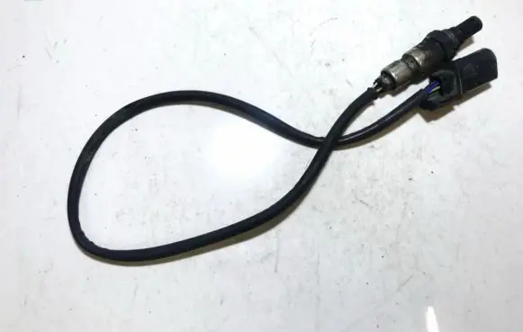 Volkswagen Caddy Lambda probe sensor 03l906262a