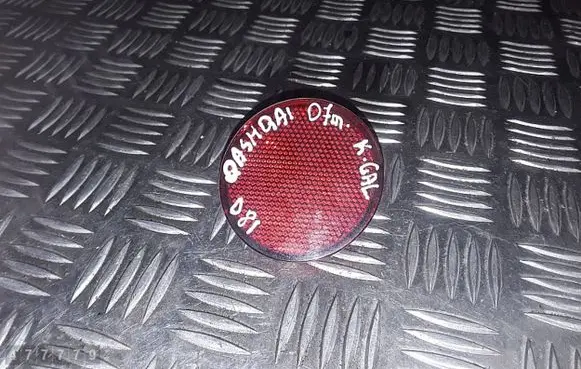 Rear tail light reflector