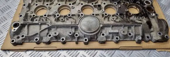 Volvo V70 Rocker cam cover 8642291