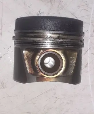 Volkswagen Crafter Piston 076CV400 076107065A