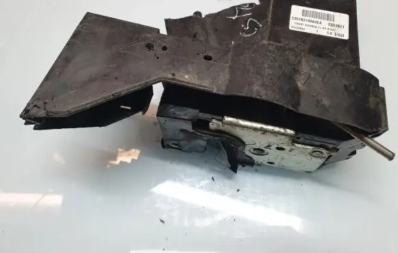 Ford Fiesta Front door lock 2S51B21 2S51B219A64EA