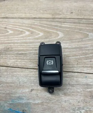 BMW X2 F39 Hand parking brake switch 6822523